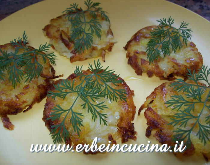 Potato rosti with dill