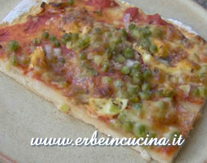 Vegetarian pizza Capricciosa