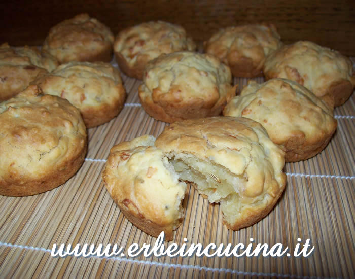 Caraway muffins