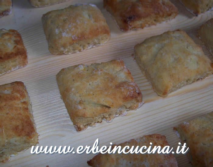 Biscotti salati al kamut e rosmarino