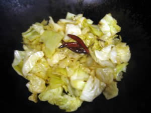 Hot & Sour Cabbage