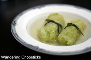 Vietnamese Stuffed Cabbage Soup