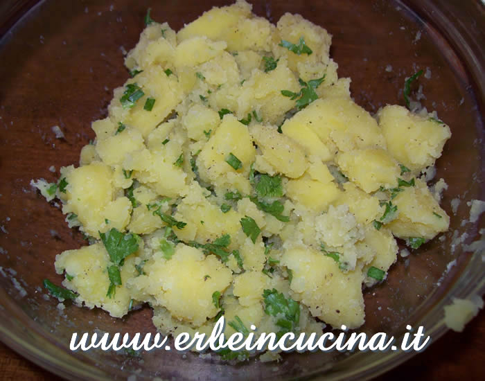 Insalata di patate rosse e prezzemolo