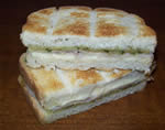 Sandwich con salsa verde