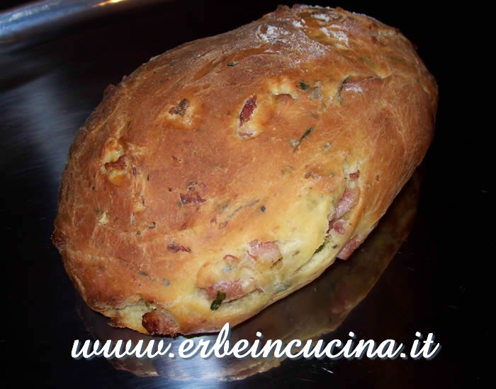 Pane portoghese alle erbe aromatiche