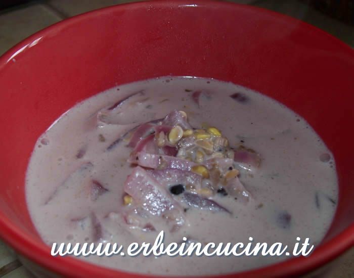 Zuppa di germogli di fieno greco