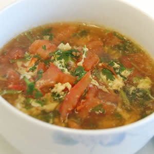 Tomato and egg flower soup