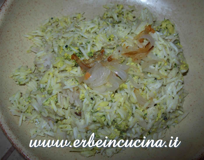 Biriani di pollo alla melissa e spezie