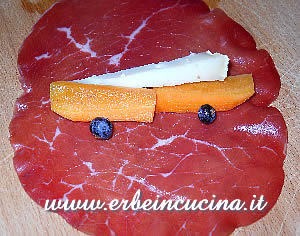 Rotolini di bresaola al ginepro