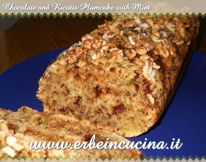Chocolate and ricotta plumcake with mint