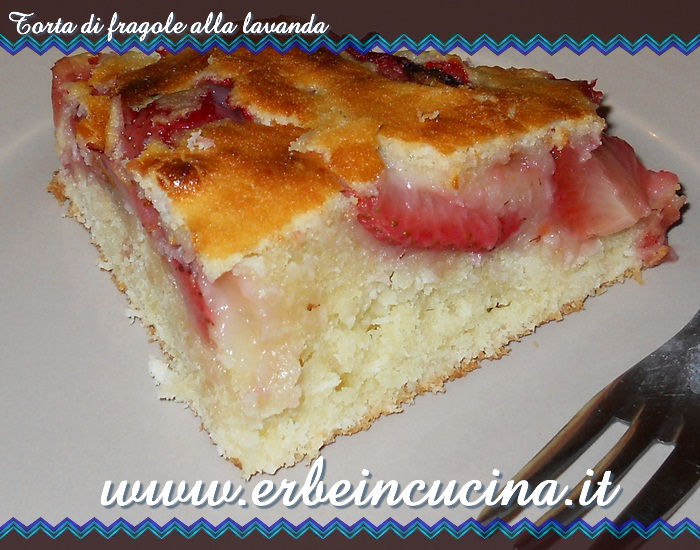 Torta di fragole alla lavanda