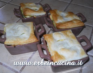 Mini pasta pies