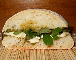 Pesto al gorgonzola e noci