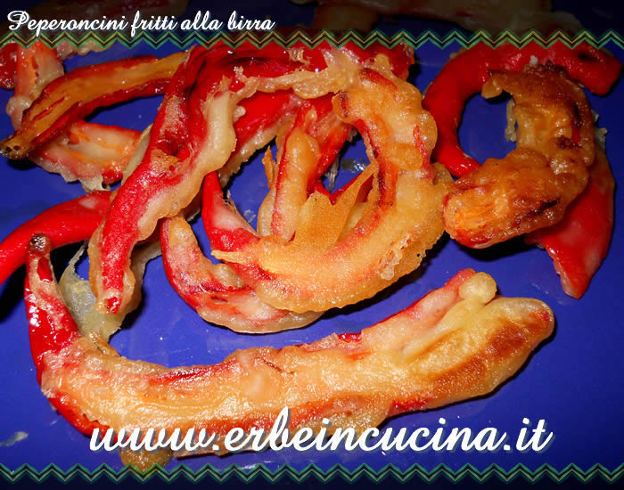 Peperoncini fritti alla birra