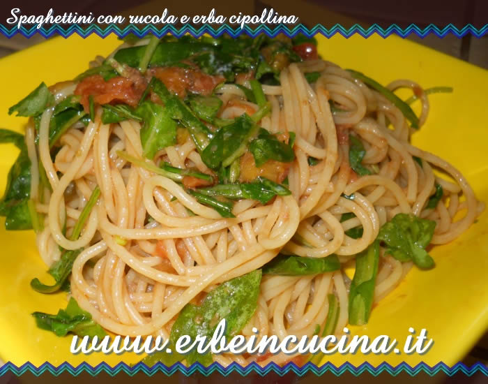 Spaghettini con rucola e erba cipollina