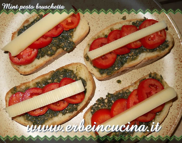 Mint pesto bruschetta