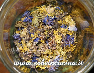 Flowers tea