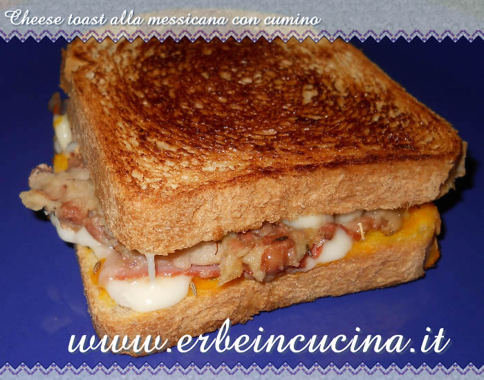 Cheese toast alla messicana con cumino