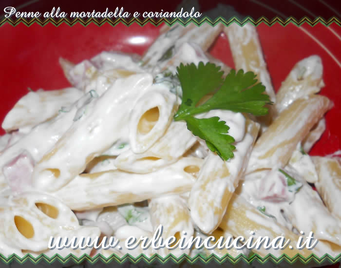 Penne alla mortadella e coriandolo