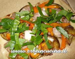 Pizza di verdure al basilico