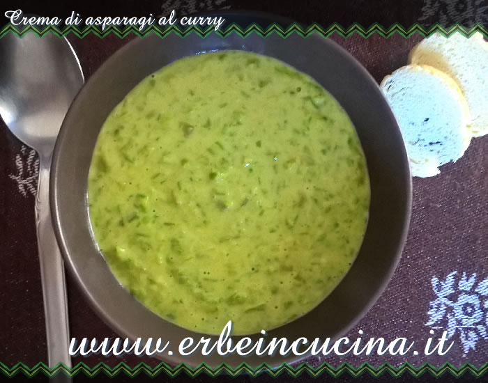 Crema di asparagi al curry